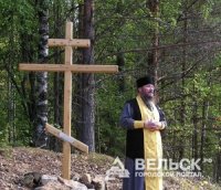 Поклонный крест установили в Шенкурском районе