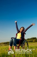 Дети с ограниченными возможностями из Вельска получили современные инвалидные коляски